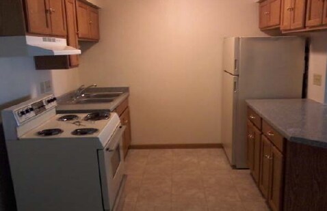 Kitchen - Delwan Apartments