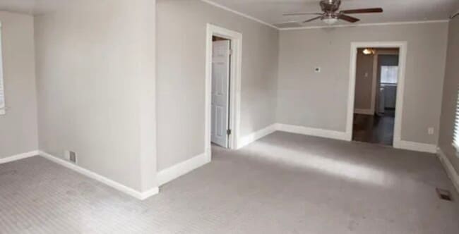 Photo - 208 Lincoln St