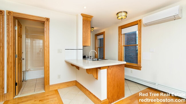 Photo - 29 Phillips St Unit 3