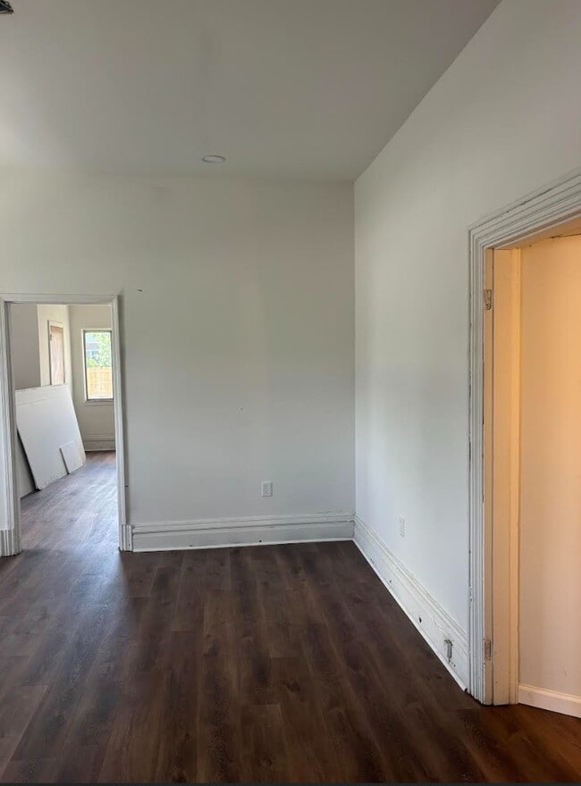 Family Room - 112 22nd St Unit 112 #1 22nd Street