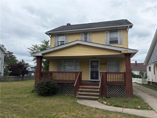 Building Photo - 13504 Rexwood Ave Unit 2