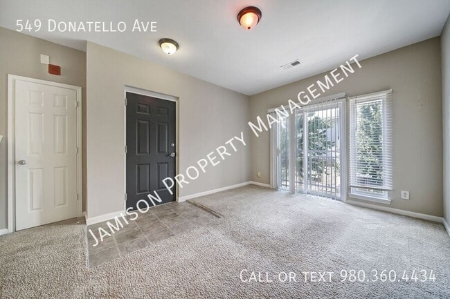 Photo - 549 Donatello Avenue