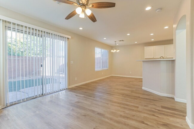 Photo - 3719 E Inverness Ave