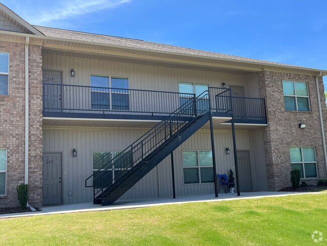 Building Photo - 145 Bruin Dr Unit 225 Rental