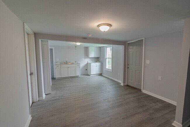 Photo - 1 bd for rent.