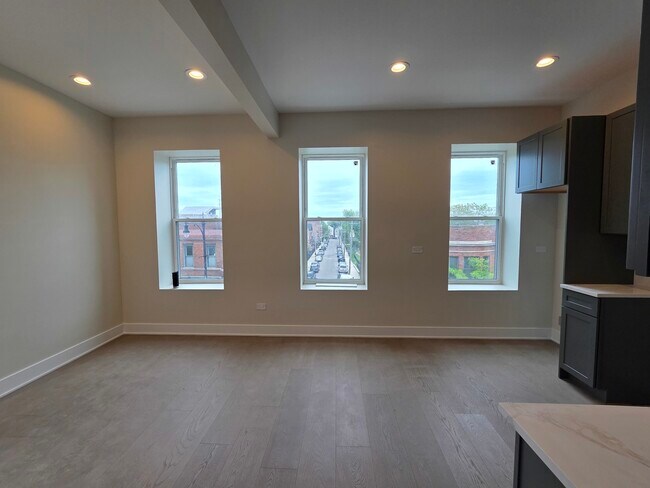 Photo - 3216 S Morgan St Unit 2F