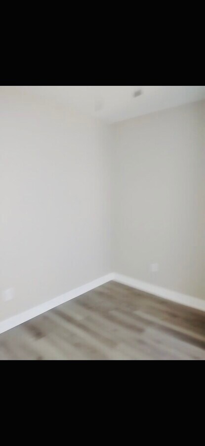 Photo - 623 W 28th St Unit 3