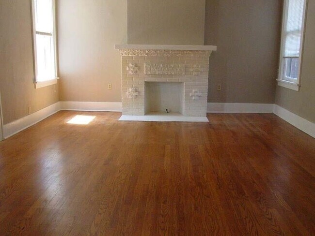 Betty Lou Appartments - 2Bro LLC - SJ