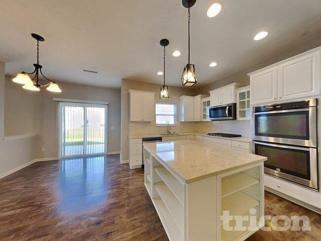 Photo - 10348 Hunters Crossing Blvd