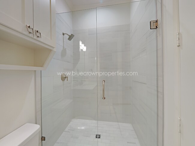 Photo - 4417 Emerson Ave