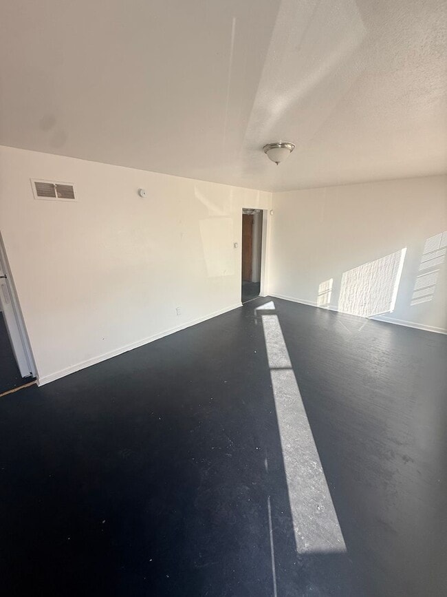 Photo - Charming 3 Bedroom 1 Bath Rent Ready!!!