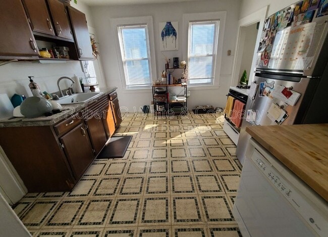 Photo - 82 Harborview Ave Unit 1