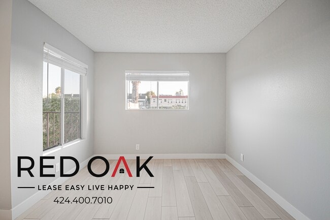 Photo - 3718 E Fountain St Unidad 109