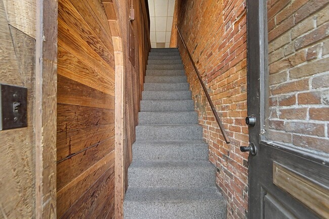Photo - 1113 Unit 312 1/2