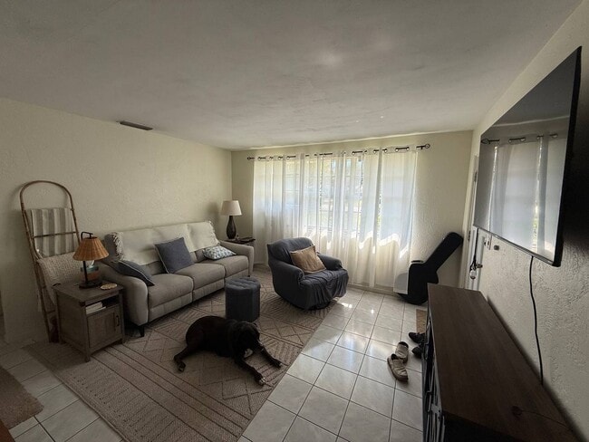 Photo - 23 Hibiscus Dr