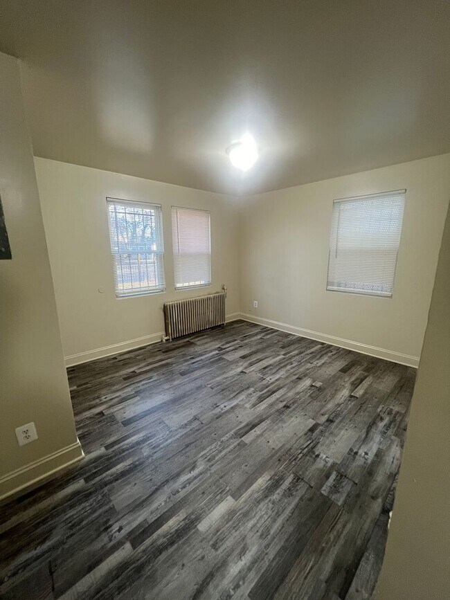 1615 Olive St NE Unidad 1