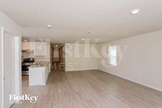 Photo - 1827 Morse Way