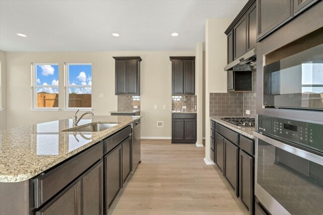 Photo - 235 Trailside Ln