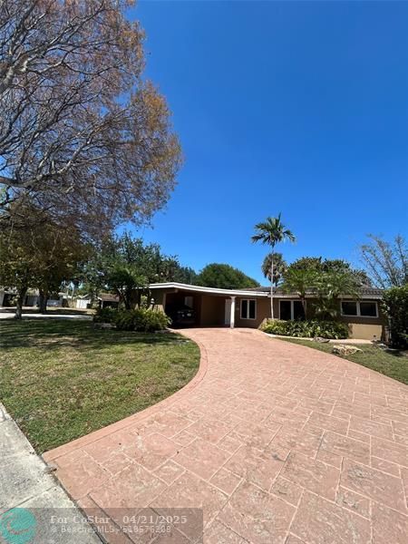 Building Photo - 5930 NE 21st Dr Rental