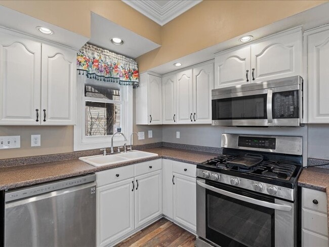 Photo - 1517 9th Ave