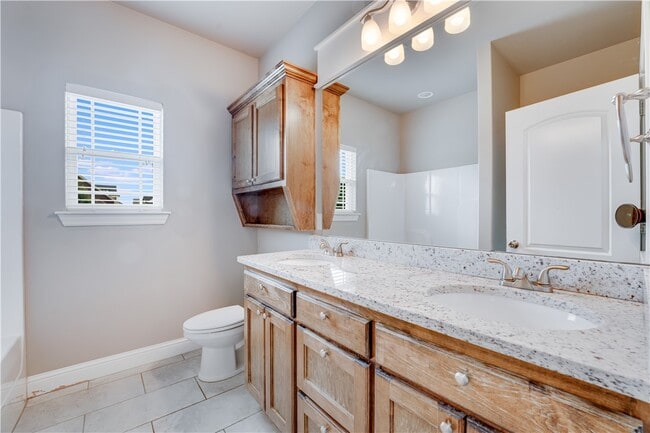 Photo - 2505 SW Worthington Ave