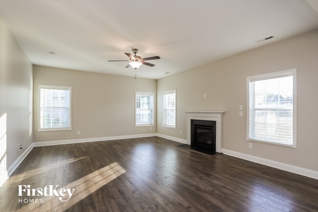 61 Twelve Oaks Dr