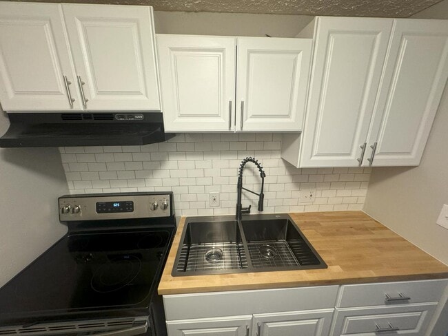 Photo - 5510 Beavercrest Dr