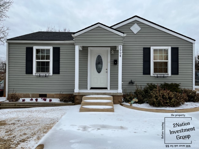 Building Photo - 2924 Pioneer Ave