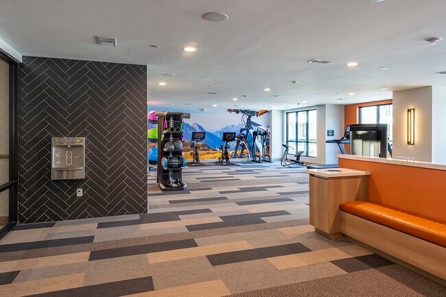 Building Photo - 1724 Partnership Way Unit 2104