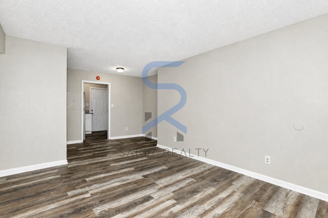 Photo - Newly Updated All-Electric 2BR/1.5BA in Campbelton Rd Unidad 2
