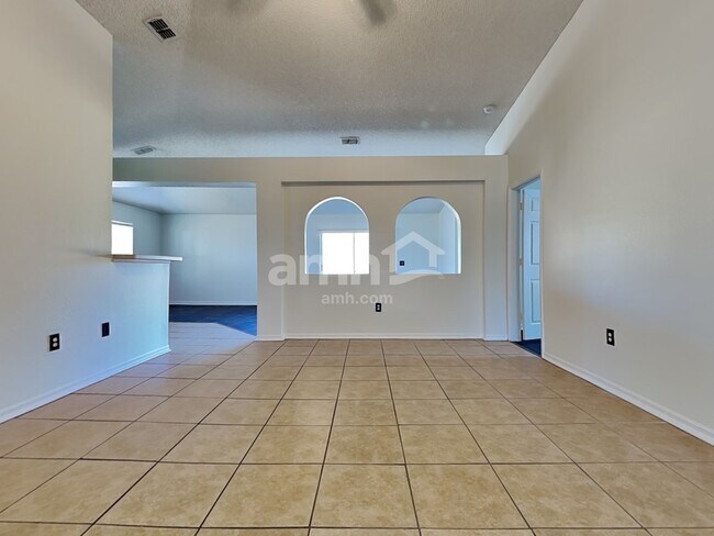 Photo - 5430 Treig Ln