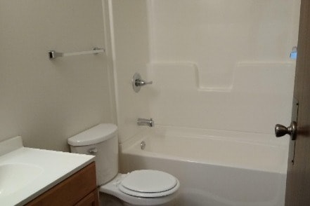 Marion Court Bathroom
