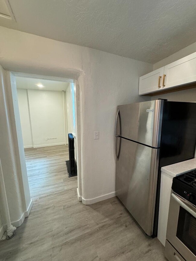 Photo - Downtown SLC 1-Bed — Walkable, No Car Needed Unit 3