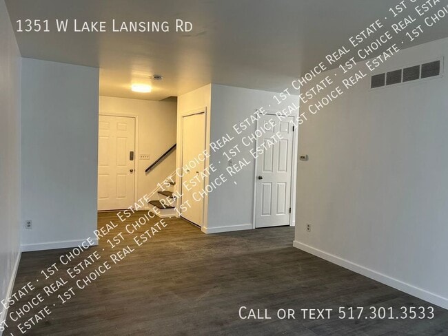 Photo - 1351 W Lake Lansing Rd