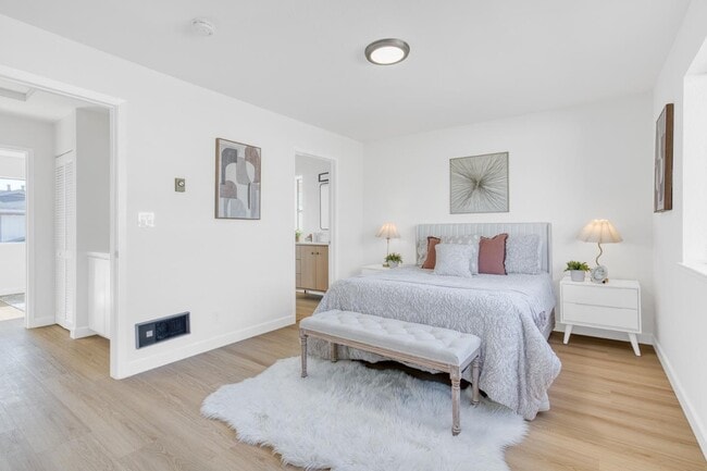 Photo - 258 Ventura Ave