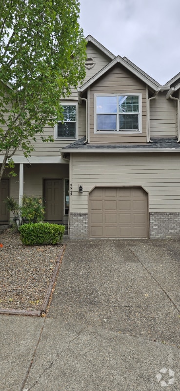 Building Photo - 18549 SW Takena Ct Rental