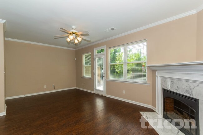 Photo - 3364 Estes Dr