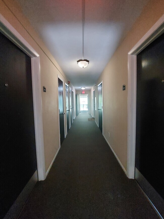 Iris Park Apartments