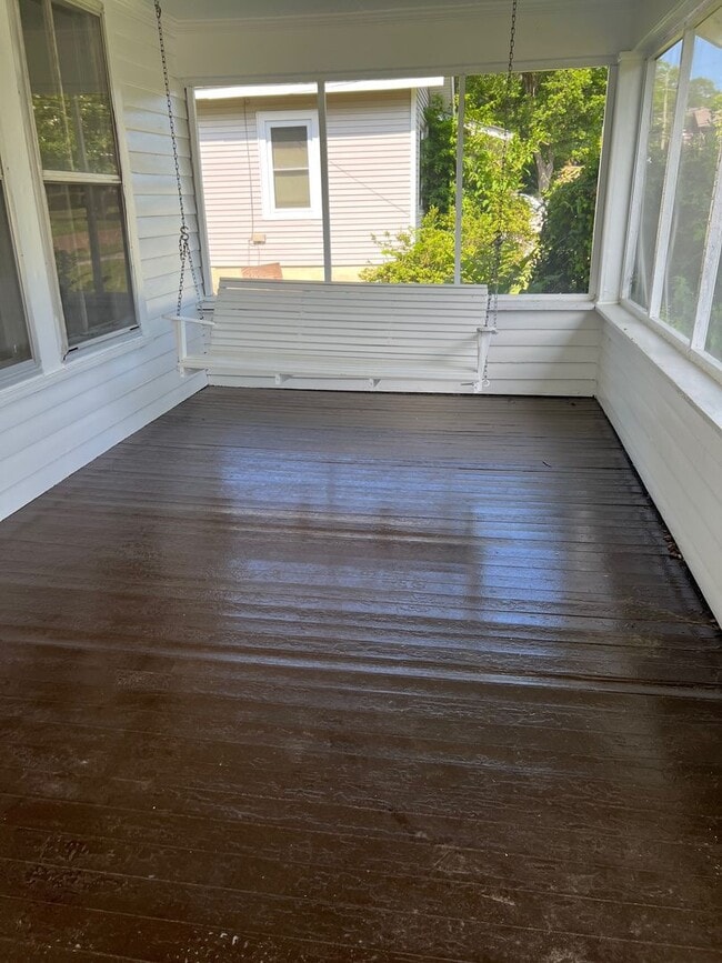 Photo - 110 Blount St Casa