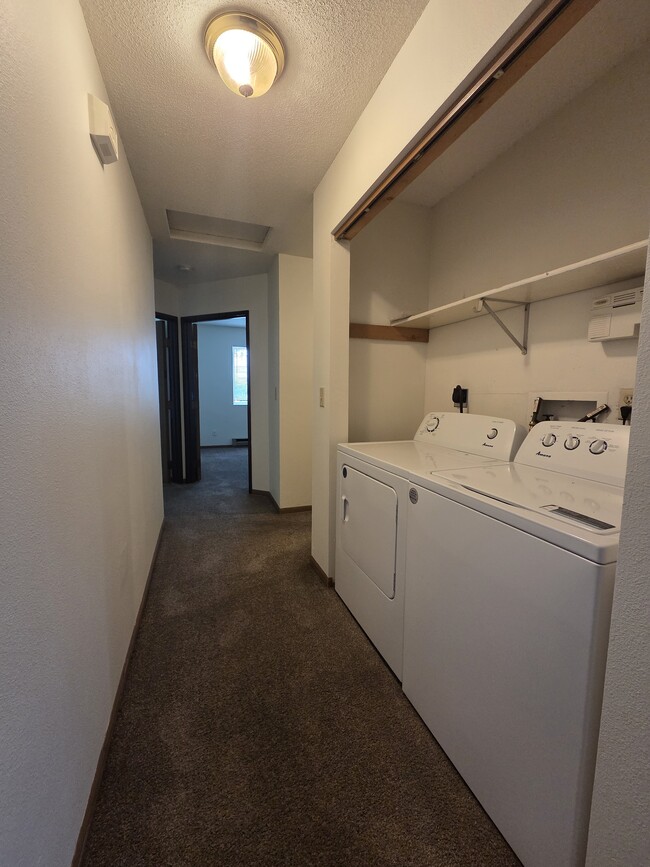 324 9th St N