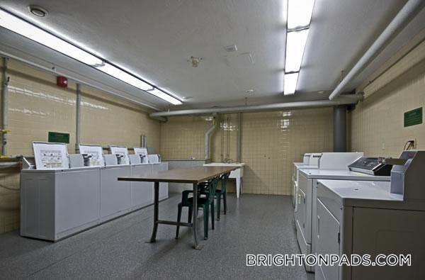 Photo - 125 Chiswick Rd Unit 310