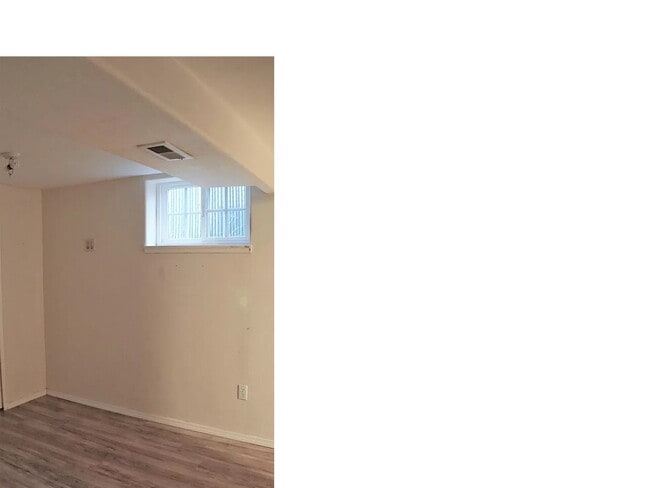 Photo - 8456 SE Stark St Unit Appt