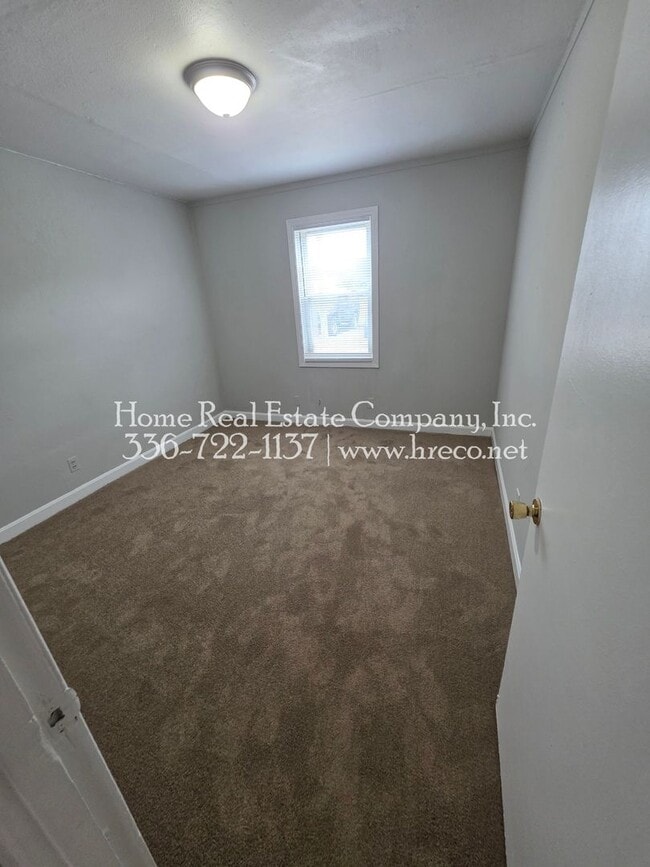 Photo - 1340 Gray Ave NE Unit 1340-B