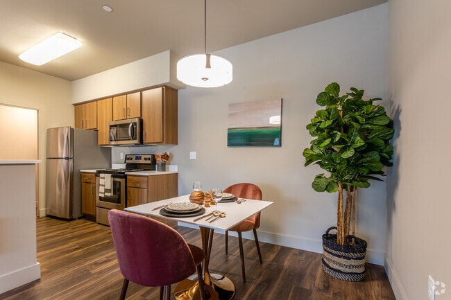 1 habitación, 1 baño - 847 pies cuadrados - The McKenzie