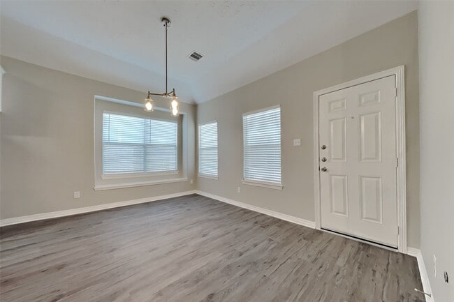 Photo - 2200 Jefferson Crossing Dr