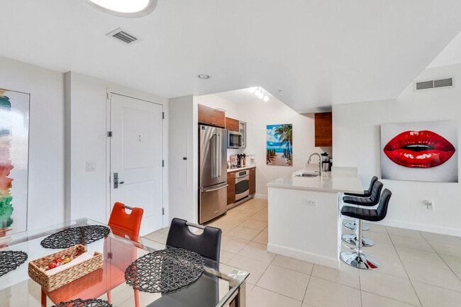 Photo - 480 Hibiscus St Unit 938