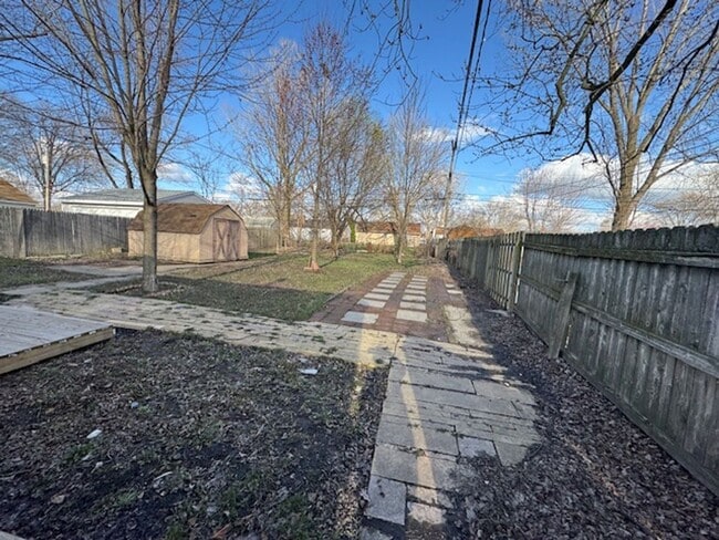 Photo - 26160 Nagel St