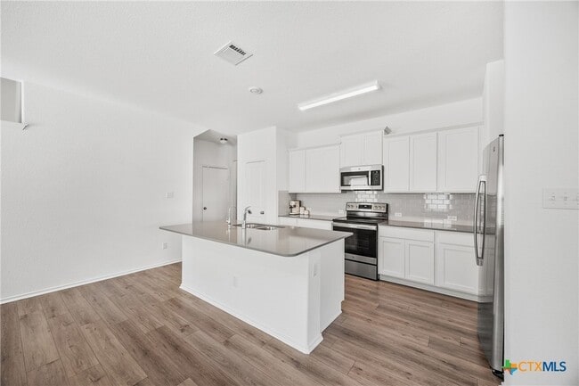 Photo - 141 Rowdy Yates Wy