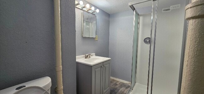 Photo - 1730 S Nicollet St