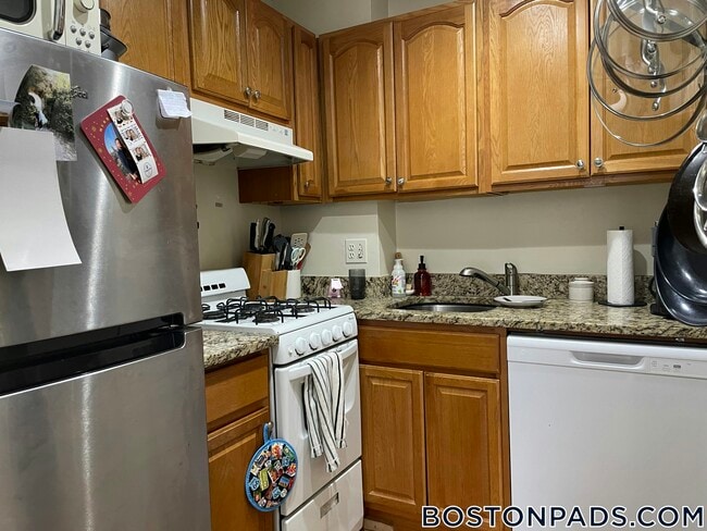 Photo - 423 Shawmut Ave Unit 33